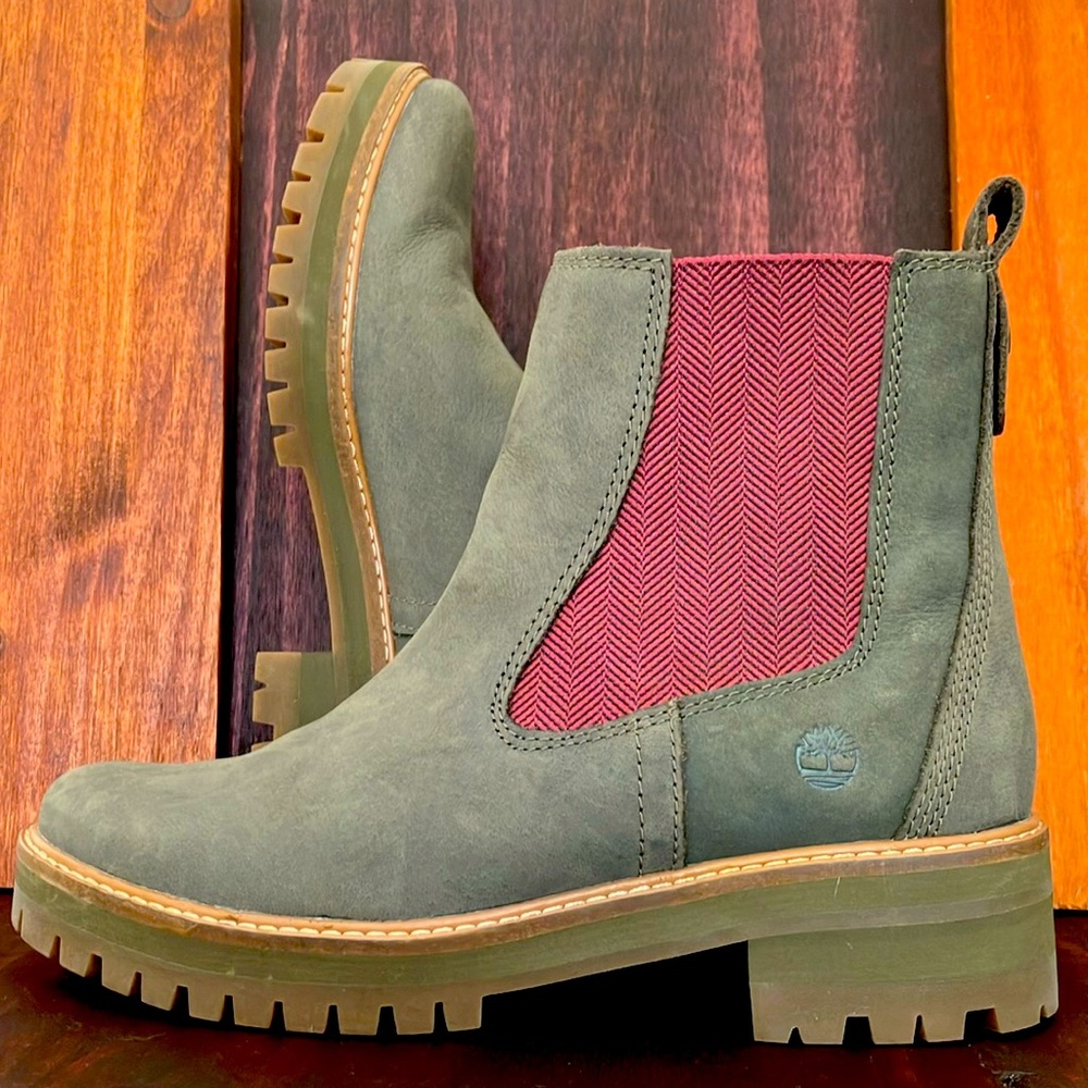 NWOB Timberland Courmayeur Valley Chelsea Boots Olive Nubuck sz 8.5 US, 39.5 EU